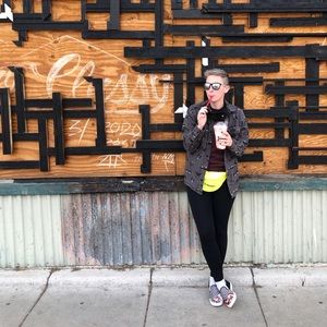 Meet your Posher, Rach